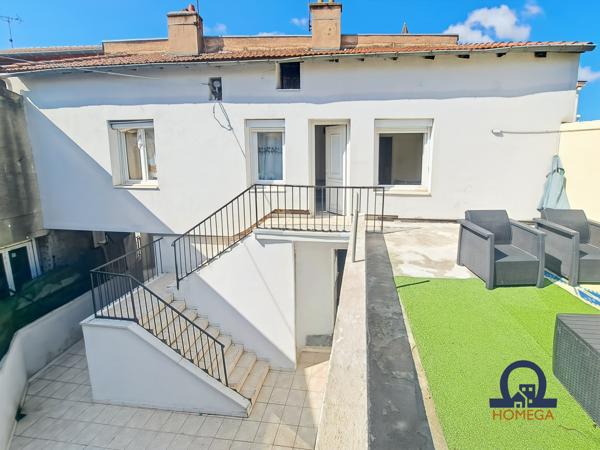 La Ricamarie (42150) Maison au calme avec terrasses