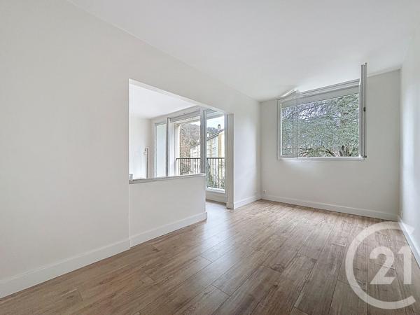 Appartement à vendre  4 pièces - 65,26 m2 BUC - 78