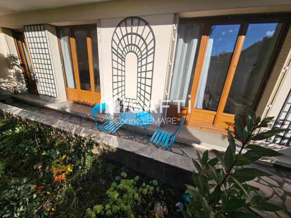 Appartement spacieux de 88 m2 avec extérieur de 30 m2 en centre-ville