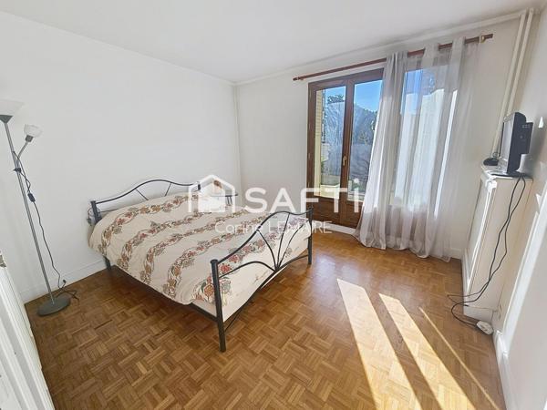 Appartement spacieux de 88 m2 avec extérieur de 30 m2 en centre-ville