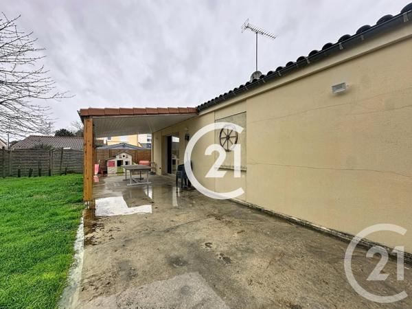 Maison à vendre  4 pièces - 111 m2 JARNAC - 16