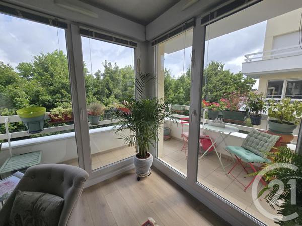 Appartement F3 à vendre  3 pièces - 63 m2 CARRIERES SUR SEINE - 78