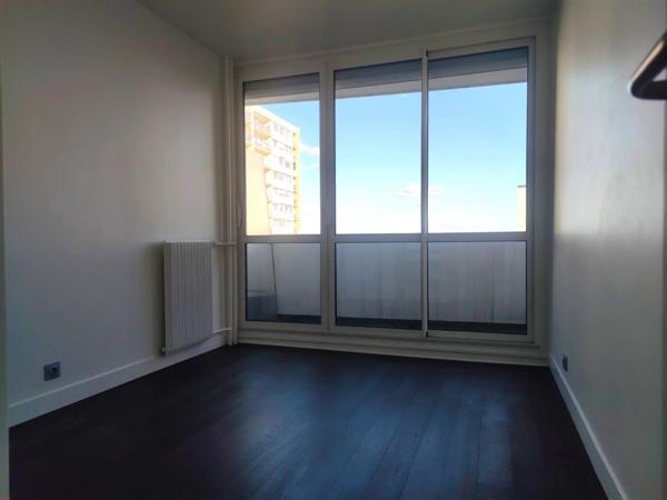 Vente Appartement 4 pièces 77 m2 à Colombes