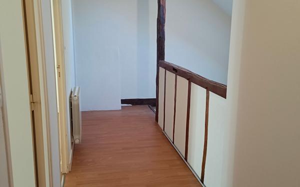 Appartement à louer    3 pièces •  Mamers