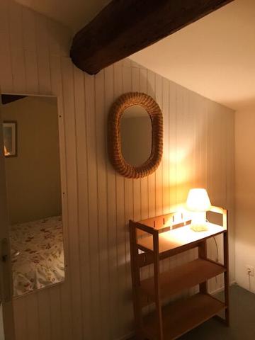 Maison de village meublée 4 pièces 40 m2 sur deux niveaux