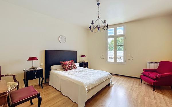 Maison à vendre    6 pièces •  Bergerac