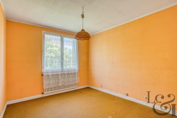 Maison traditionnelle des années 1970 à vendre à Villeneuve-sur-Lot