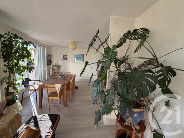 Appartement T4 à vendre  5 pièces - 74,81 m2 LANNEMEZAN - 65
