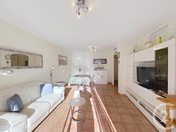 Appartement T3 à vendre  3 pièces - 61,44 m2 CAVALAIRE SUR MER - 83