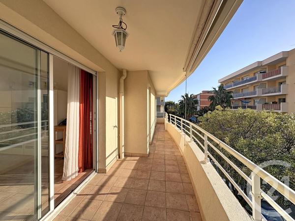 Appartement T3 à vendre  3 pièces - 61,44 m2 CAVALAIRE SUR MER - 83