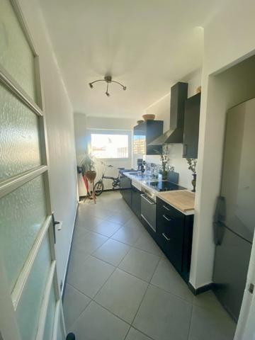 Marseille (13007) 2 pièces plage des Catalans,