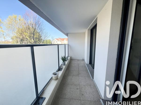 Appartement à vendre 3 pièces 57 m² Jouy-le-Moutier