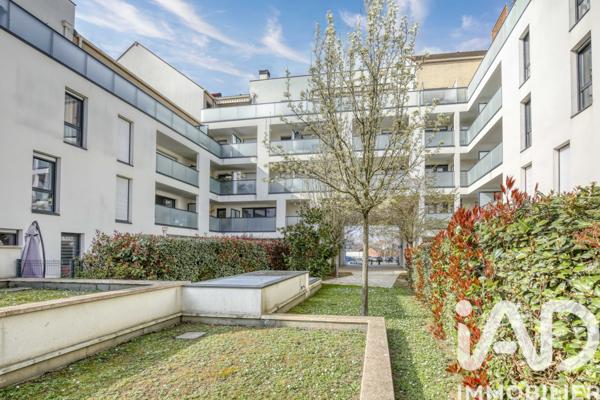 Appartement à vendre 3 pièces 57 m² Jouy-le-Moutier