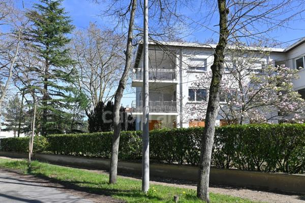 Appartement à vendre 3 pièces - Parc de MAISONS LAFFITTE.
