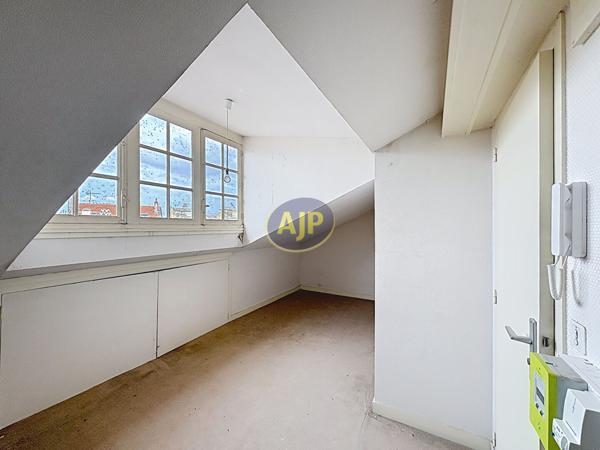 Vente appartement Bordeaux : 80 000 € - AJP Immobilier Bordeaux Nansouty