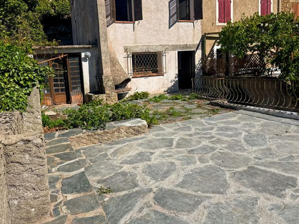 maison a soccia de 102 m 2