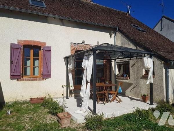 A VENDRE - MENNETOU SUR CHER (41) - Proche de l'ancienne cité médiévale et son accès direct au ...