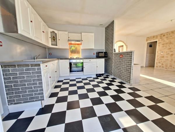 Maison 5 pièces à vendre Ingrandes - 86220 / Réf: 11953