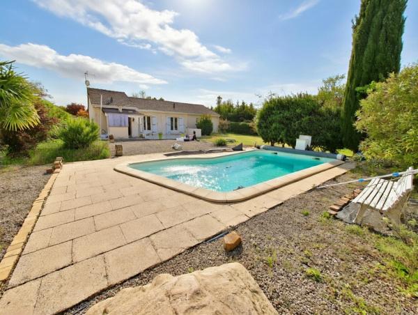 Maison 5 pièces à vendre Ingrandes - 86220 / Réf: 11953