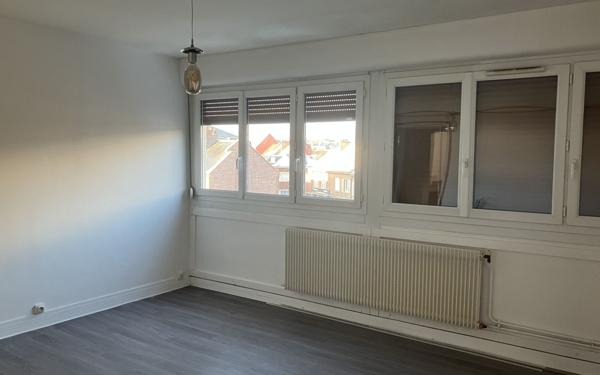 Appartement à louer    2 pièces • 66,66 m2 Amiens
