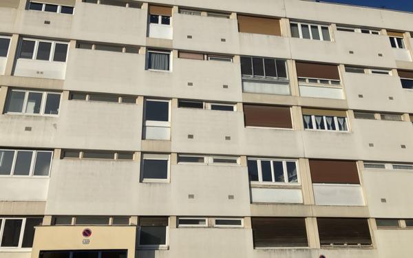 Appartement à louer    2 pièces • 66,66 m2 Amiens