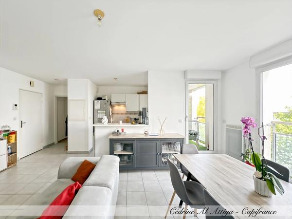 La Rochelle, Appartement à vendre 3 pièces 66m2, 1er étage, ascenseur, loggia, garage