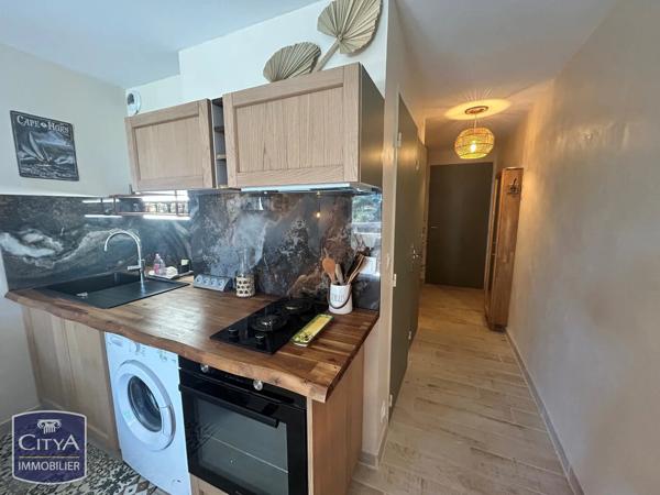 Appartement à vendre 1 pièce 21m² Saint-Raphaël (83700)