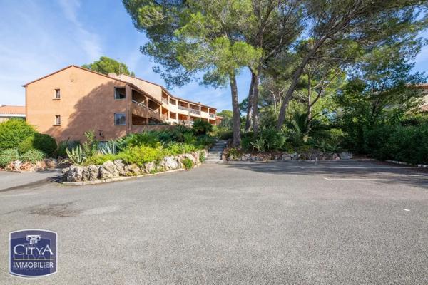 Appartement à vendre 1 pièce 21m² Saint-Raphaël (83700)