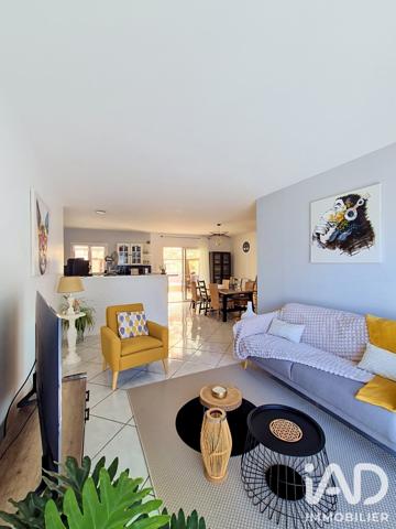 Maison à vendre 5 pièces 131 m² Saint-Pierre-le-Vieux