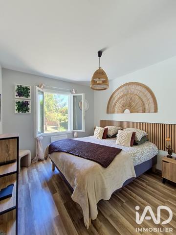 Maison à vendre 5 pièces 131 m² Saint-Pierre-le-Vieux