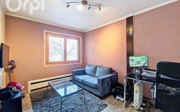 Maison à vendre    8 pièces • 232 m2 La Muraz