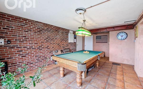 Maison à vendre    8 pièces • 232 m2 La Muraz