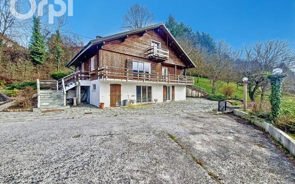 Maison à vendre    8 pièces • 232 m2 La Muraz