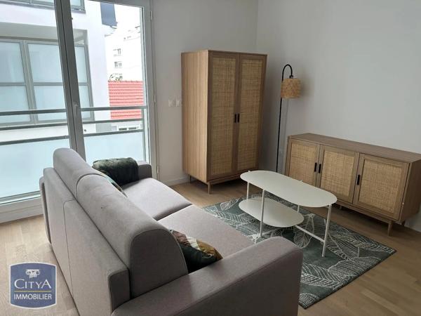 Appartement à louer 1 pièce 27.8m² Houilles (78800)