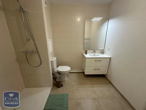 Appartement à louer 1 pièce 27.8m² Houilles (78800)