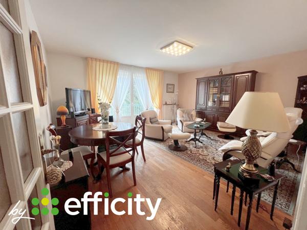 Appartement
         5 pièces
        - 97 m² Exclusivité 319 000 € *