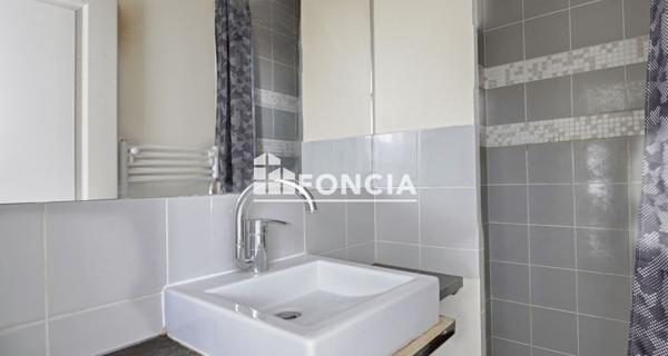 À vendre Studio 25.4 m² - Montrouge 92120