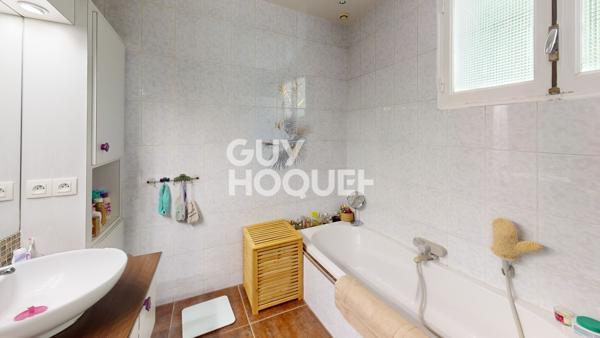 Maison familiale avec vue imprénable de 158.5 m²
