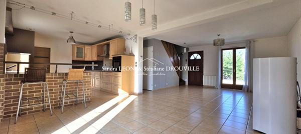 JOUY - MAINTENON  CHARMANTE MAISON DE 153 m², 7 PIECES