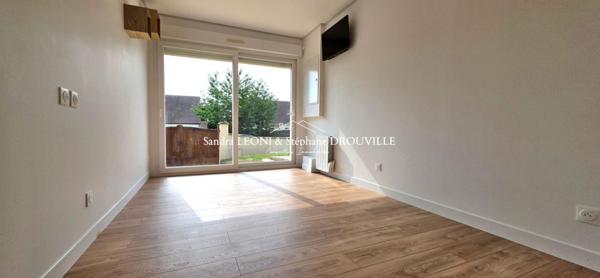 JOUY - MAINTENON  CHARMANTE MAISON DE 153 m², 7 PIECES