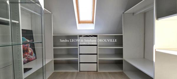 JOUY - MAINTENON  CHARMANTE MAISON DE 153 m², 7 PIECES