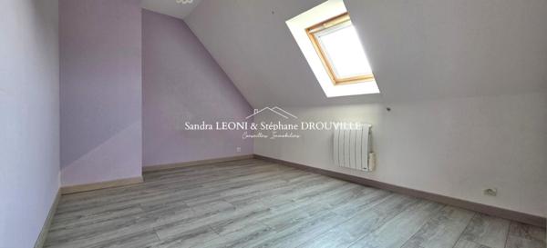 JOUY - MAINTENON  CHARMANTE MAISON DE 153 m², 7 PIECES