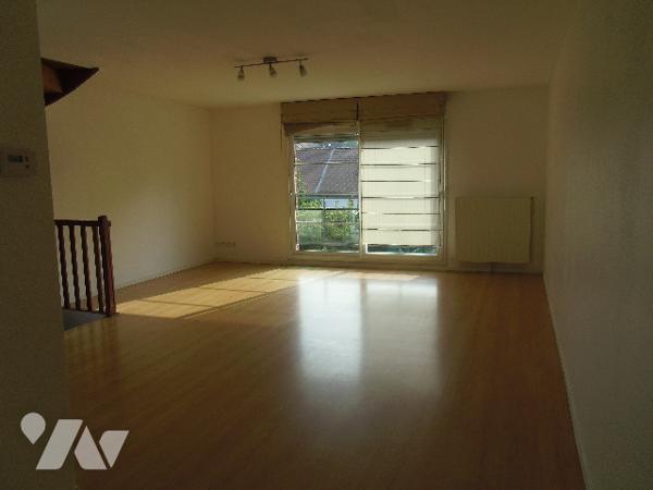 MARCQ BUISSON Maison semi mitoyenne