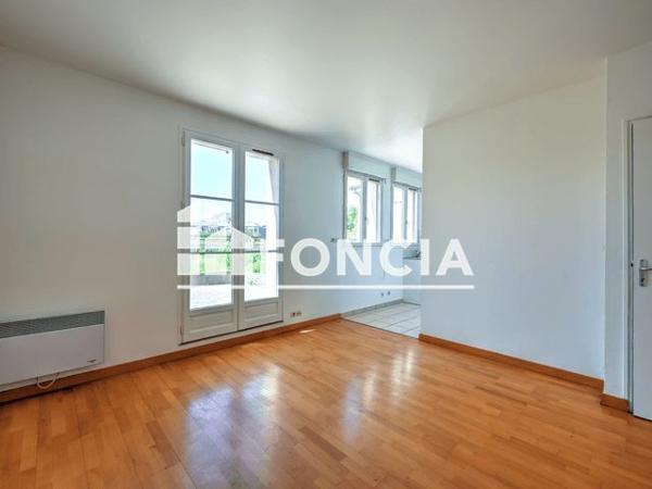 À vendre Studio 24.77 m² - Mantes-la-jolie 78200