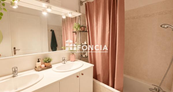 À vendre Appartement 4 pièces 73 m² - Albertville 73200