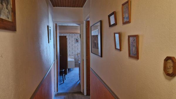 Maison de village et terrain non attenant (1500m²)