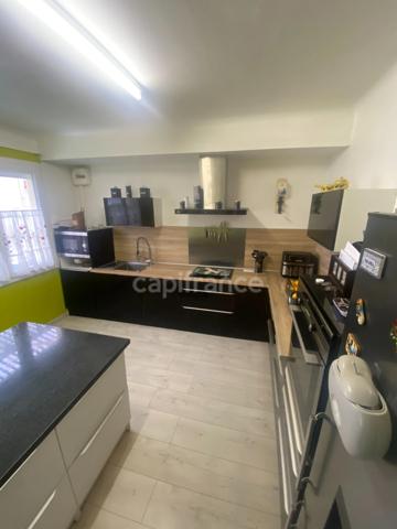 MAISON de FAMILLE 5 CHAMBRES ET APPARTEMENT LOCATIF