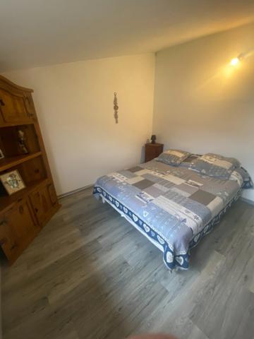 MAISON de FAMILLE 5 CHAMBRES ET APPARTEMENT LOCATIF