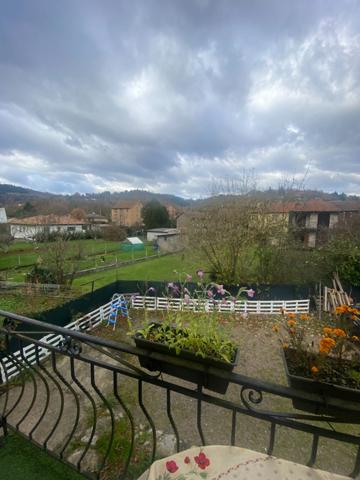 MAISON de FAMILLE 5 CHAMBRES ET APPARTEMENT LOCATIF