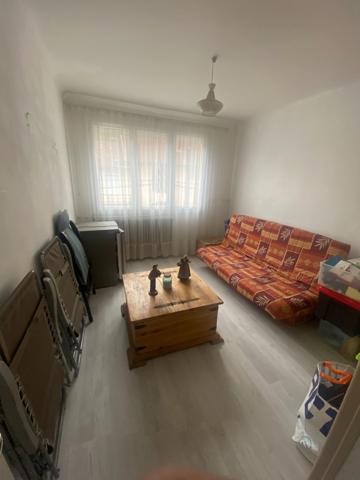 MAISON de FAMILLE 5 CHAMBRES ET APPARTEMENT LOCATIF